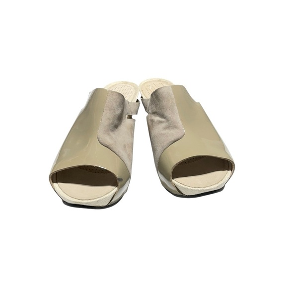 Tsubo Taupe Leather Wedge Slip Ons Womens 8 Lagom Scandi Chic Minimalist Office - Picture 12 of 14